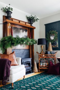 xmas designs for Beautiful Faux Fireplace Mantel