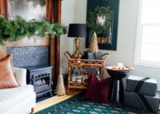 xmas Decorations for Gorgeous Faux Fireplace Mantel