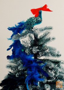 xmas Tree Decorating Tips: Peacock Tree Topper