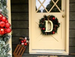 Front Porch xmas Decorating some ideas: Festive and Comfortable