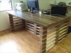 pallet table