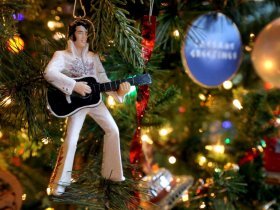 PHOTO: This Elvis decoration is part of the couple?s Travel tree.
<p itemprop=