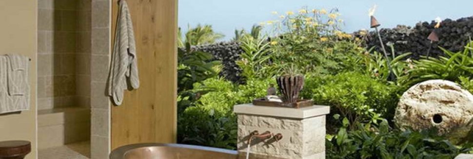 Beautifully decorated homes for Christmas