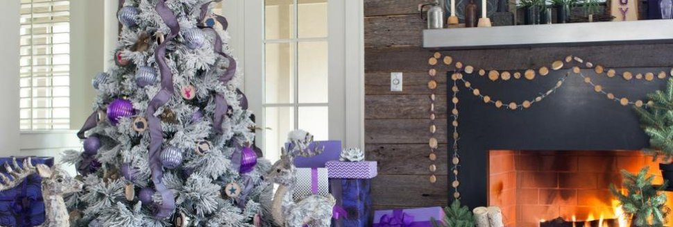 Home Christmas tree decorations