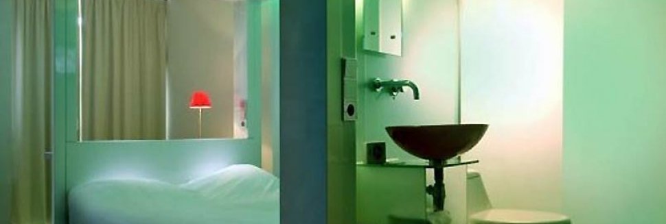 Very small bedroom Interior design